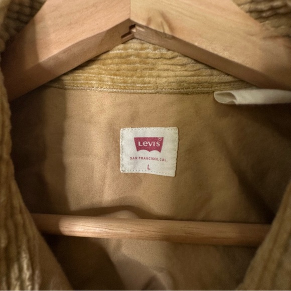 Levi’s Corduroy Remi Utility Button Down Oversized Shirt Iced Coffee Size L - Picture 7 of 9